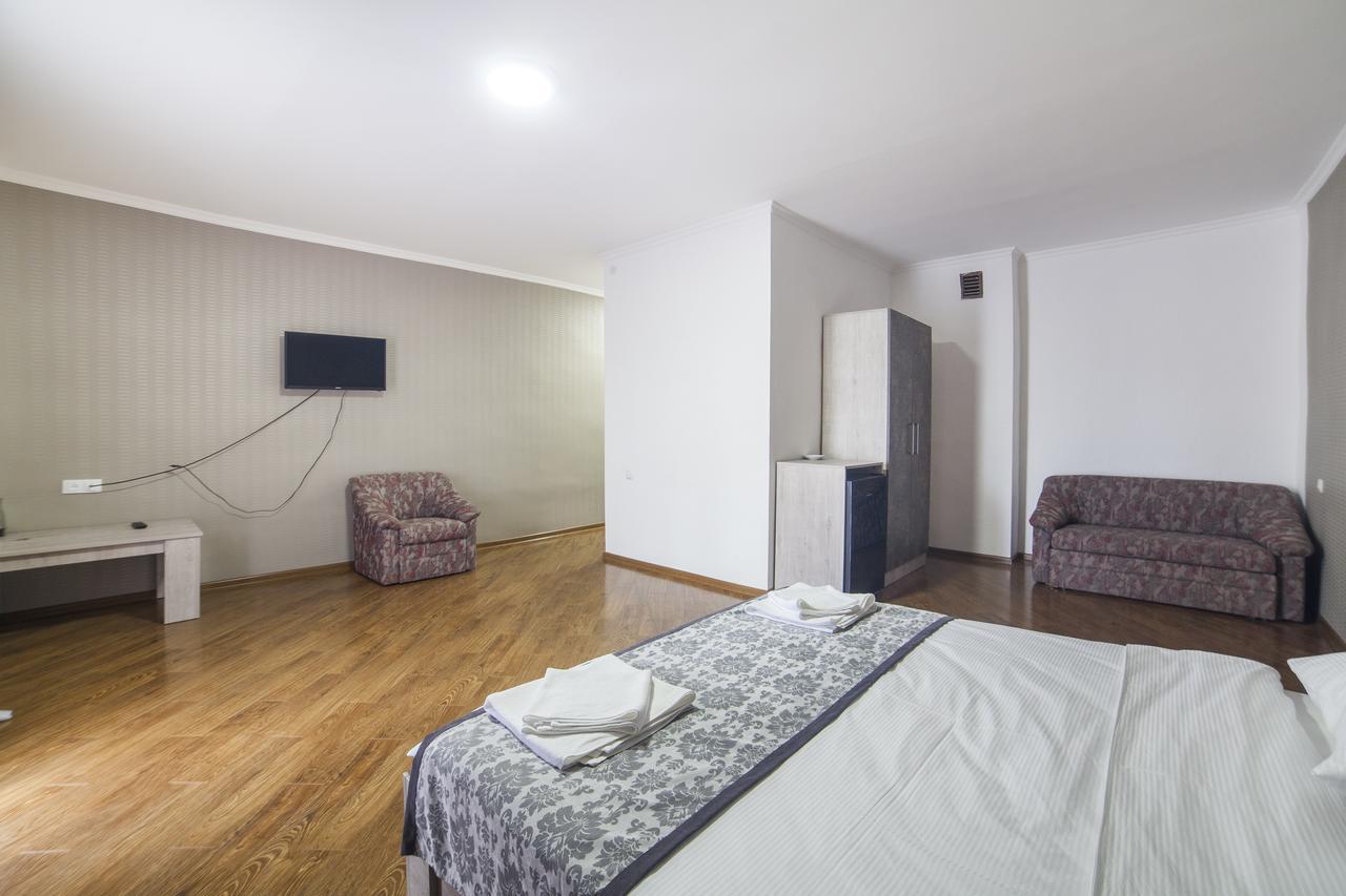 Vardzia Cave Hotel Aspindza Екстериор снимка