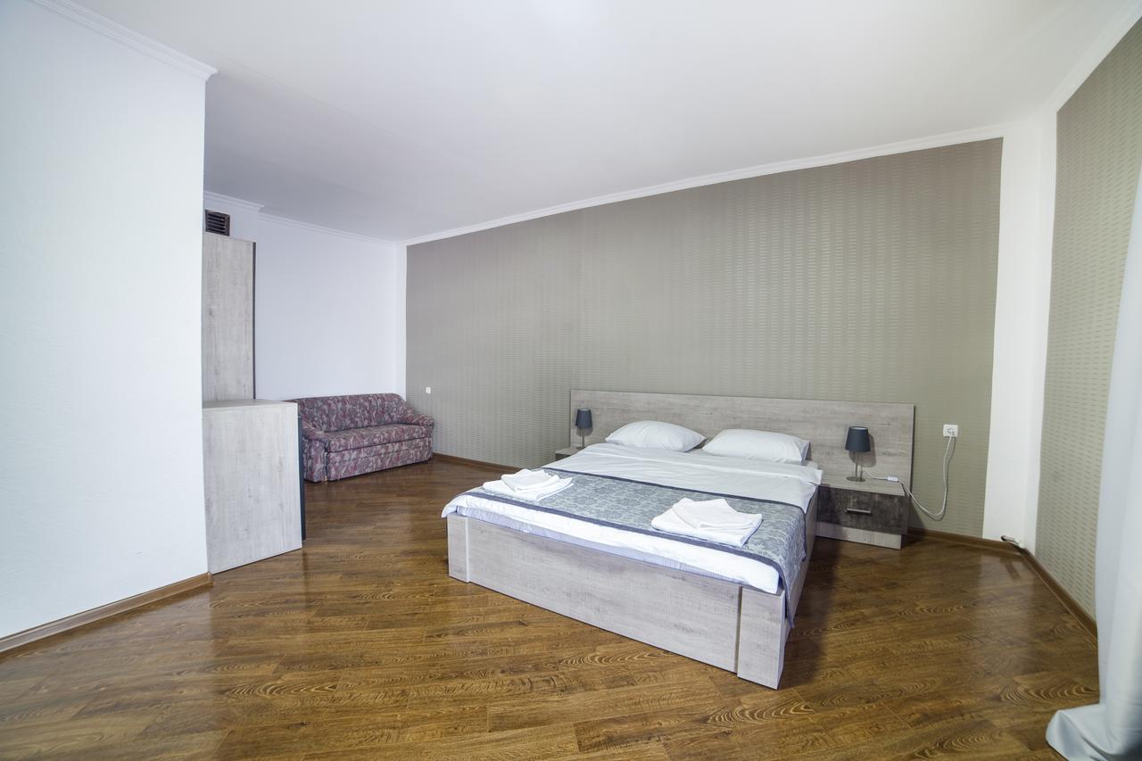 Vardzia Cave Hotel Aspindza Екстериор снимка